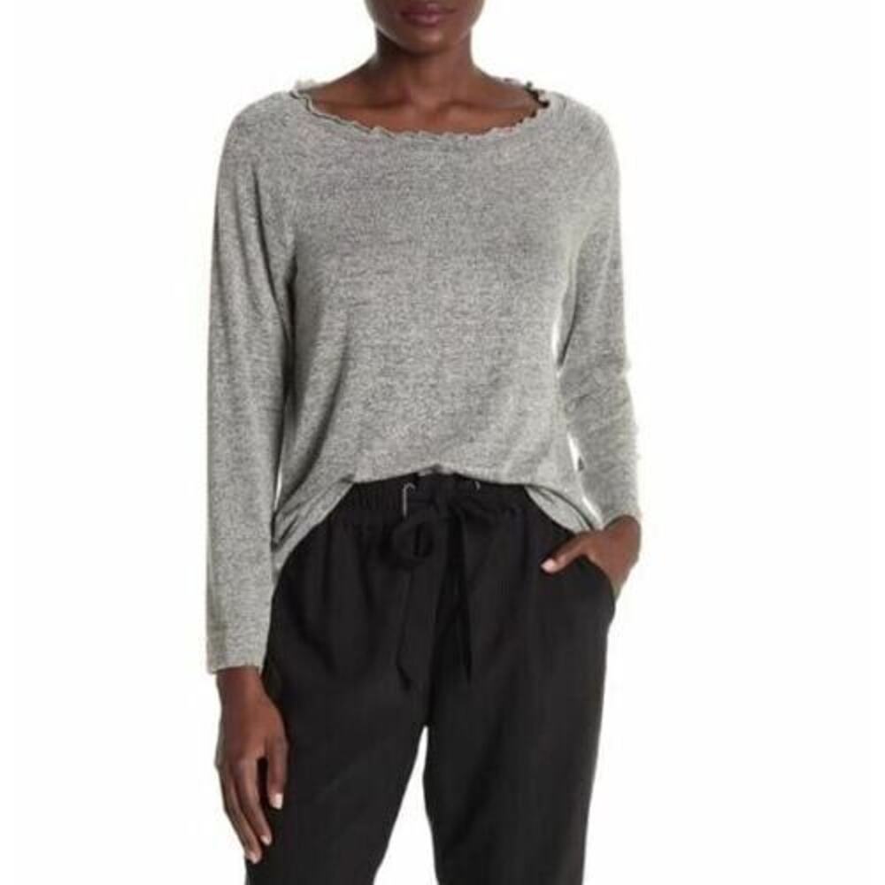 Gibson Women's Ruffled‎ Edge Raglan Pullover Grey Heather Medium $55